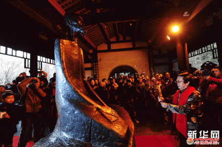 正月初七“人日游草堂” 祭诗圣百年大典重现 