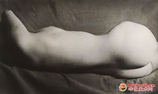 布拉塞，《裸体》，1931-1934，银盐打印