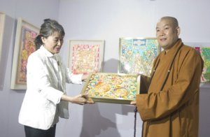 北京灵光寺举办日本女艺术家和谐—森内敬子展