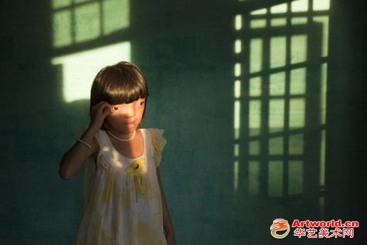 当代问题：二等奖 单幅  Ed Kashi，美国  Nguyen Thi Ly，9岁， 越战中美军使用的化学武器“橙剂”的受害者