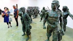45年后“收租院”再进京 回顾当代最重要雕塑作