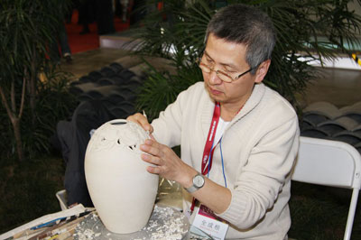 韩国陶瓷业集体亮相北京文博会
