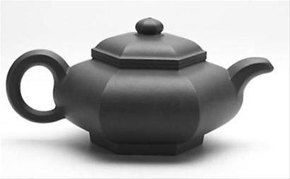 顾景舟作品领涨 紫砂壶成拍场新黑马