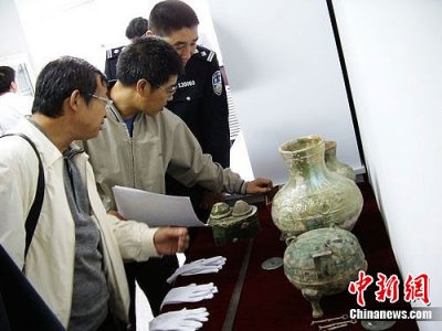 甘肃两座汉墓被盗 逾50件珍贵文物追回