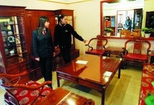 越南木冒充黄花梨 七成紫檀家具都是山寨货