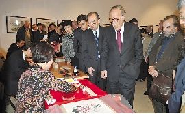 构筑中国美术的“丝绸之路”