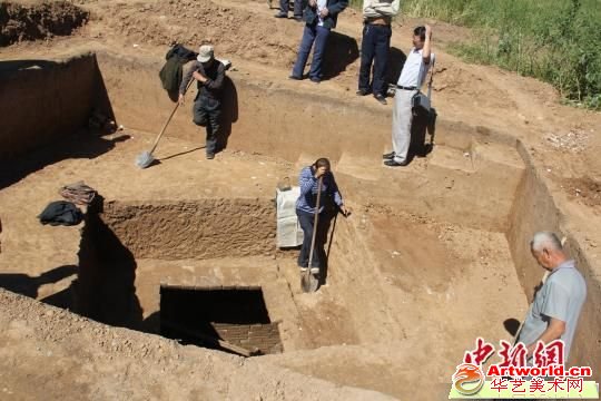磁县讲武城镇双庙村古墓群发掘现场 庞帅 摄