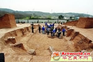 南京发掘狮子冲南朝墓这个疑似帝陵，引发了巨大争议 