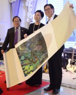 黄永玉之子指证：香港民主党拍卖假画筹款